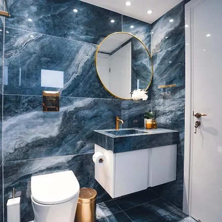 דירה The Ocean - Luxury At The Harbor Paphos